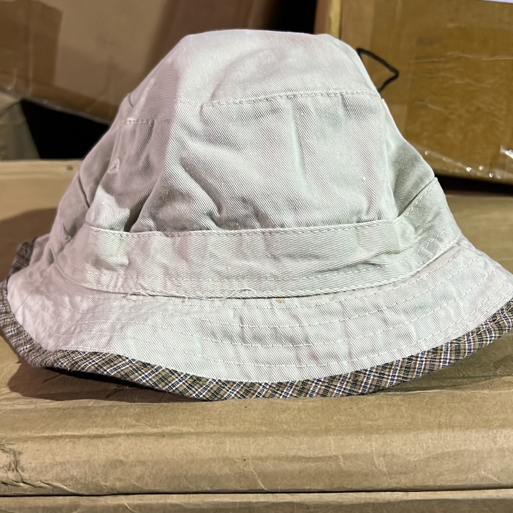 bucket hat - Picture 5 of 5